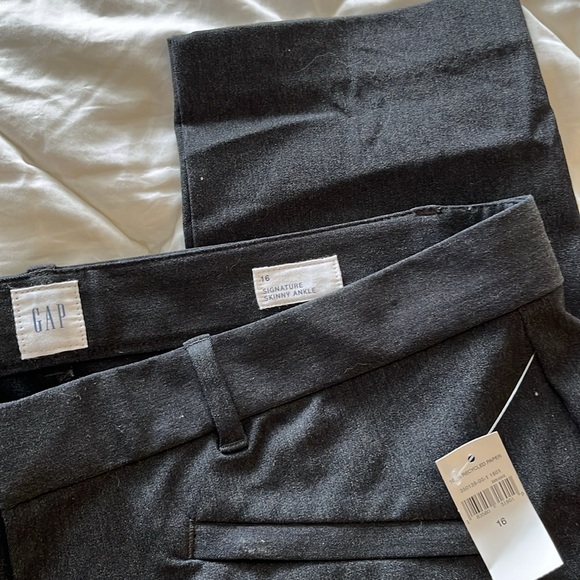 NWT GAP Signature Skinny Ankle charcoal Pants 16 - Picture 2 of 4